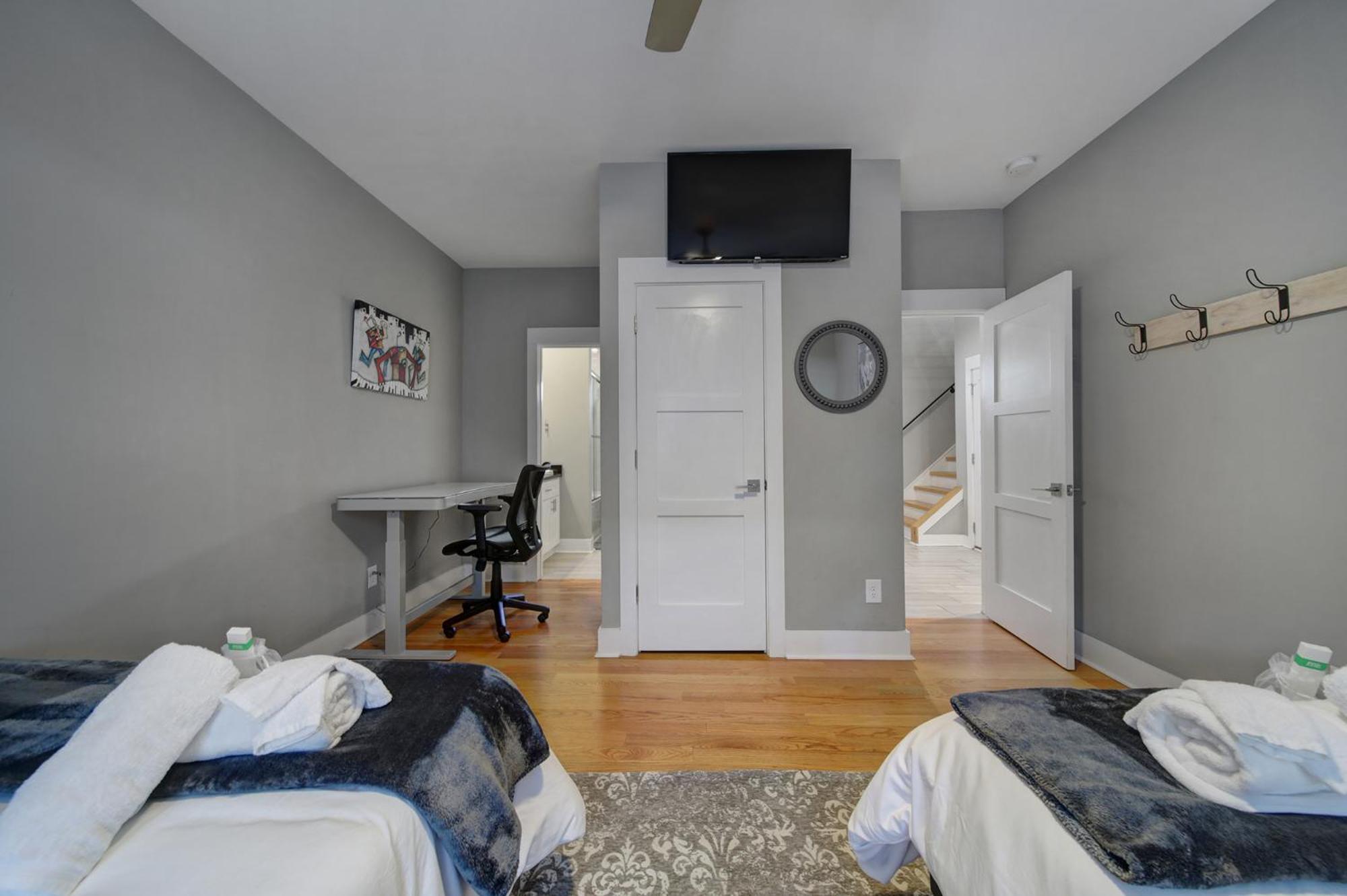 906 Westbrook B City Views Rooftop Hot Tub And Short Walk To Stadium 夏洛特 外观 照片