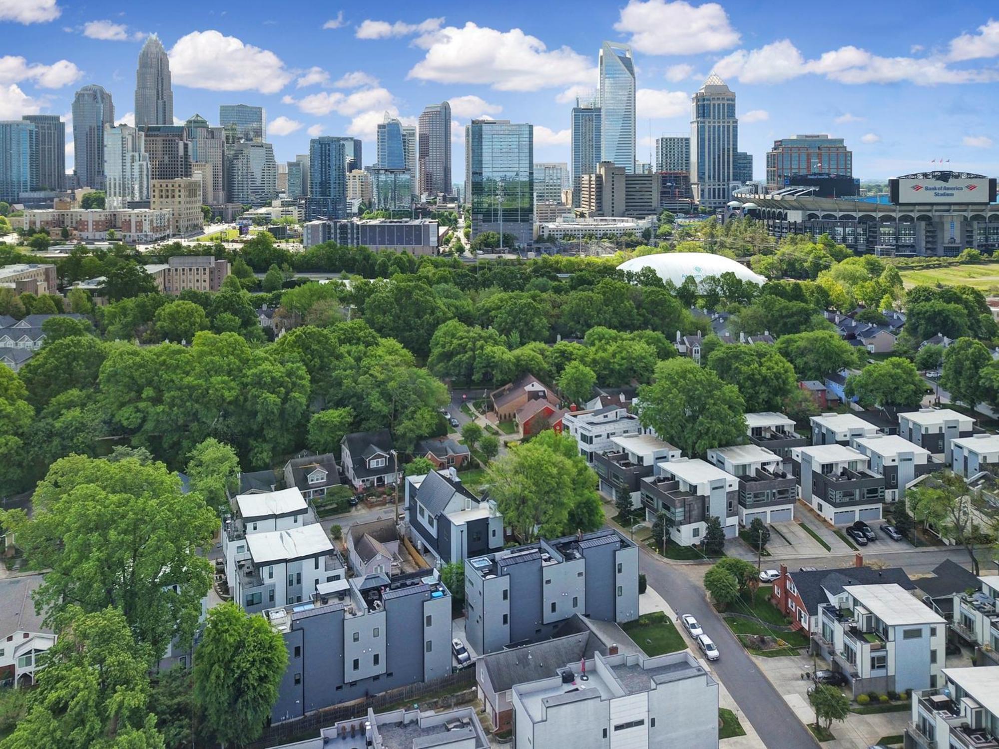 906 Westbrook B City Views Rooftop Hot Tub And Short Walk To Stadium 夏洛特 外观 照片